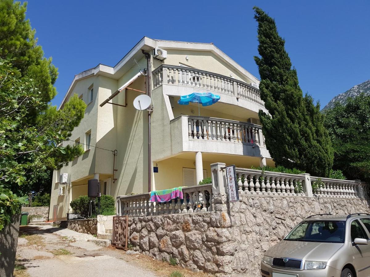 Apartments Akiki Karlobag Luaran gambar